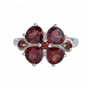 Anillo de Plata de Ley 925 con piedras preciosas de granate redondo de corazón con ajuste de punta chapada en plata Anillo de moda para fiestas de regalo de boda. - Product Image 1