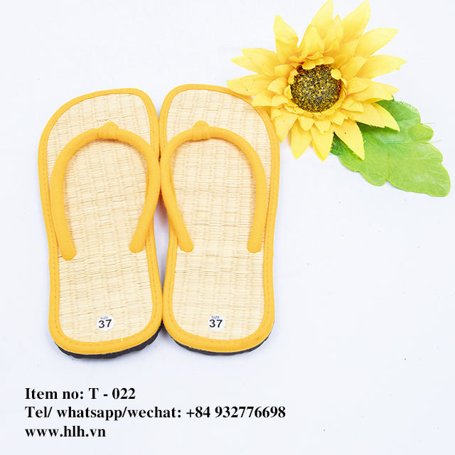 สีเหลือง