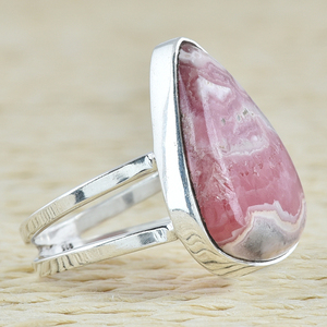 Anillo de Plata de Ley 925 con Gema de Rodocrosita en Forma de Pera, Anillo Clásico Plateado para Boda o Fiesta. - Product Image 3
