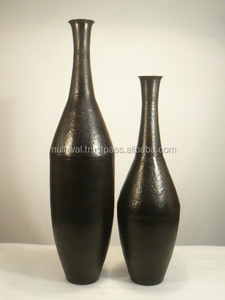 Vase en aluminium classique en métal de luxe pour une utilisation intérieure et extérieure Table de restaurants de mariage - Product Image 4
