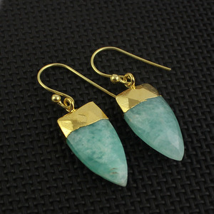 Boucles d'oreilles pendantes classiques en argent sterling plaqué or avec amazonite en forme de pointe de flèche pour mariage, fête et cadeau - Product Image 5