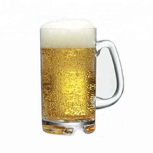Jarra de Cerveza de Policarbonato Irrompible y Reutilizable de 18 oz con Diseño Clásico, Apta para Lavavajillas, Ideal para Camping - Product Image 1