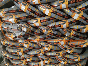 ยางมอเตอร์ไซค์คุมะ แบบไม่มียางใน ผลิตในเวียดนาม สภาพใหม่และมือสอง ทำจากยางและบิวทิล - Product Image 3