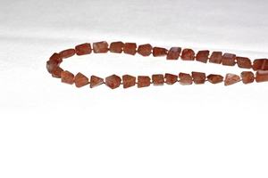 Pepitas facetadas de cuarzo fresa Natural de grado AAA de 1 hebra de 14 \ "de largo, hermosas cuentas Stonr para fabricación de joyas hechas a mano - Product Image 2