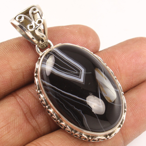 À la mode fabriqué à la main 925 pendentif en argent Sterling massif naturel AGATE noire ovale brillant coupe pendentif en pierres précieuses cadeau pour les femmes - Product Image 1
