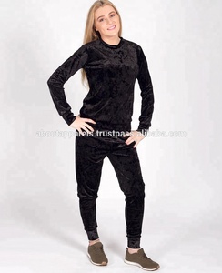 Survêtements de football sur mesure, tendance et élégants, vente en gros, dernières tendances, design personnalisé, survêtements de sport en velours uni - Product Image 4