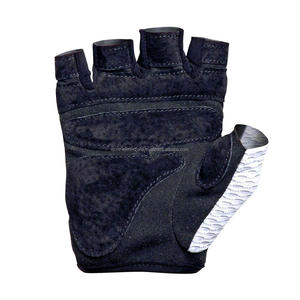 Guantes Deportivos Unisex ISONZ Leather Zone de Microfibra sin Dedos para Gimnasio y Fitness, para Levantamiento de Pesas - Product Image 1