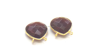 Latón granate cuarzo piedras preciosas hallazgos 24K chapado en oro forma de corazón piedra facetada hecho a mano encanto bisel conector fabricación de joyas - Product Image 5