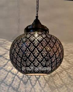 Lampe suspendue marocaine en laiton de haute qualité pour la décoration de la maison et du mariage en vrac pour l'exportation - Product Image 3