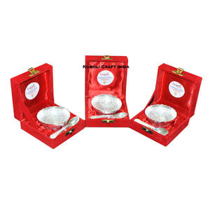 ชุดชาม & ช้อนลายนกยูงชุบเงินในกล่องของขวัญกำมะหยี่เหมาะสำหรับของขวัญงานแต่งงานและของขวัญตามเทศกาล - Product Image 3