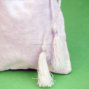 Petit sac cadeau en coton indien fait à la main Logo personnalisable pochette de rangement de faveur de mariage pour la vente en gros de bijoux artisanaux ethniques - Product Image 6