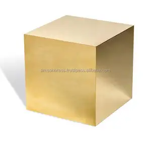 Table basse et tabouret de salon moderne, boîte carrée, Table d'appoint décorative en métal lourd de forme cubique - Product Image 1