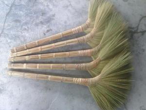 Escoba de hierba para limpieza del hogar, venta al por mayor, de Vietnam - Product Image 2