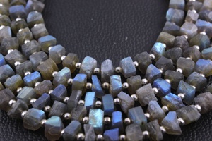 35 pièces pierre précieuse Labradorite naturelle forme inégale bleu Flash Center perceuse brute faisant de beaux bijoux grossiste - Product Image 4