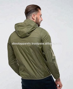 ที่กำหนดเองราคาถูกธรรมดาที่ว่างเปล่า100% พีวีซีไนลอน Anorak เสื้อกันลมแจ็คเก็ตและเสื้อ,แจ็คเก็ตค่าใช้จ่ายที่มีโลโก้สะท้อนแสงในสีเขียว