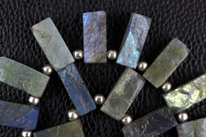 Gema labradorita azul Natural, forma rectangular, fabricación de joyas al por mayor - Product Image 2