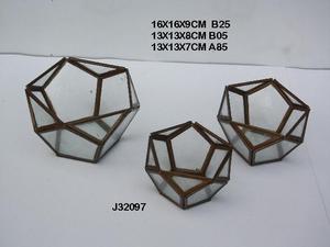 Boîte à bijoux en laiton antique Boîte en verre de nouveauté avec forme de diamant géométrique et raccords en laiton - Product Image 4