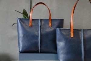 กระเป๋าหนังแฮนด์เมดขนาดใหญ่ AM-0017 - Product Image 3