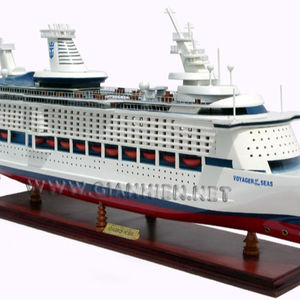 VOYYAGER des mers Modèle de bateau en bois fabriqué à la main Nouveauté Produit cadeau - Product Image 1