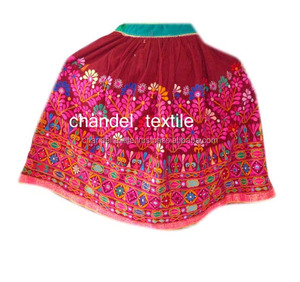 Jupe vintage en coton ethnique Banjara Rabari Kuchi multicolore rose broderie décontractée grande taille taille naturelle à collectionner - Product Image 1