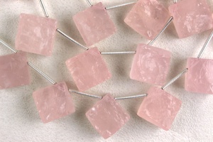 Haute Qualité 1 Brin Handcut Rose Rose Quartz Gemstone Non Traité Brut Naturel pour Bijoux Faits À La Main - Product Image 2