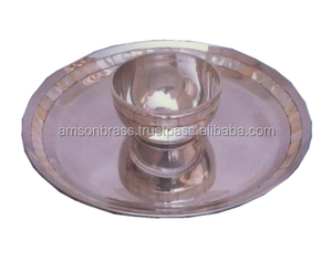 Assiette à dîner classique en aluminium écologique Amson Brass, gravée à l'ancienne, pour restaurant, avec logo personnalisé - Product Image 6