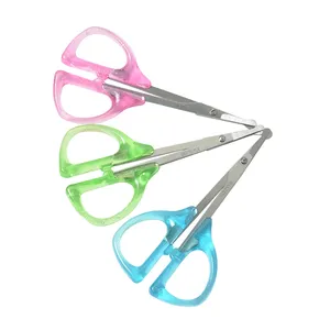 Ciseaux à ongles pour bébés avec poignée en plastique, de couleur aléatoire, polyvalent, bon marché, vente en gros