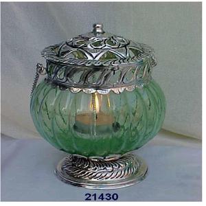 Linterna de mesa decorativa de candelita de cristal verde plateado en relieve - Product Image 1