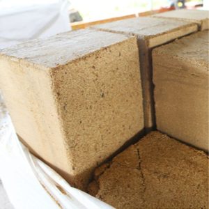 ผลิตภัณฑ์ชานอ้อยน้ำตาลแบบธรรมชาติเกรดสูงเป็นมิตรกับสิ่งแวดล้อมสำหรับอาหารสัตว์ราคาถูก - Product Image 4