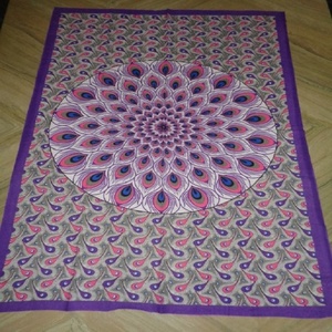 Rắn Màu Bông Khăn Ga Giường Và Tường Treo Tấm Thảm Mới Con Công Lông <span class=keywords><strong>In</strong></span> Bán Buôn Từ Ấn Độ Dệt Kỹ Thuật - Product Image 2