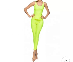 Vente en gros Ensemble de gymnastique 2 pièces sans couture pour femmes Combinaison de sport en coton respirant pour l'entraînement, le yoga, la course à pied et grandes tailles avec cordon de serrage personnalisé - Product Image 6