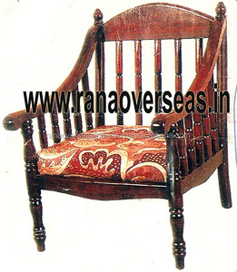 Chaise en bois sculpté à la main avec repose-pieds, couleur brun foncé, pour jardin de maison et salon - Product Image 2