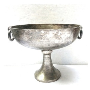 Metal <b>Silver</b> Shinny Dough High Quality Stand <b>Bowl</b> Table Top Wedding Decoration Food Serving Aluminium Casting Food Grade <b>Bowl</b> - Product Image 1