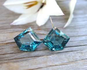 925 en argent sterling à Topaze Bleue de Londres Quartz Pierres Précieuses Coupe fine boucles d'oreilles - Product Image 2
