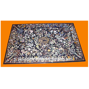 Mesa de comedor con incrustaciones de mármol negro - Product Image 1