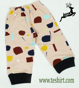 Pantalones lisos de algodón unisex en estampado colorido puro monos para niños con pierna ancha de punto estilo boutique patrón de pantalón de verano - Product Image 4