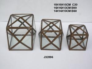 Venta caliente estilo diamante latón antiguo acabado latón y vidrio linterna votiva cajas geométricas decoración del hogar en precio al por mayor - Product Image 4