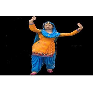 Estatua de Fibra de Chica Punjabi Bailando, Estatuas de Fibra de la Cultura Punjabi, Estatua de Mujer Bailando Bhangra - Product Image 1