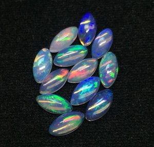 คุณภาพสูง AAA + เกรด5x10มม. โอปอลเอทิโอเปียอัญมณีทรงหลังเบี้ยทรงหลังเต่าเพชรไฟหลายเม็ดตามธรรมชาติเครื่องประดับที่ผ่านการอบด้วยความร้อน - Product Image 4