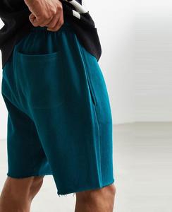 Nouveaux shorts de gymnastique de musculation pour hommes à la mode en gros bermudas respirants en molleton de coton avec logo imprimé à la taille - Product Image 3