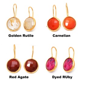 Pendientes de Gota con Piedras Preciosas - Pendientes de Plata de Ley Chapados en Oro con Corte Redondo y Engaste de Bisel para Bodas, Fiestas y Regalos - Product Image 2