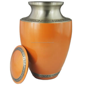Urne funéraire en métal de crémation pour adultes orange Fournitures funéraires de style américain par Brassworld India en laiton - Product Image 3