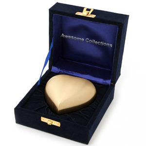 Boîte en velours pour urnes de crémation Boîte de maintien d'urne de haute qualité fabriquée à la main pour urnes de crémation Vente chaude - Product Image 4