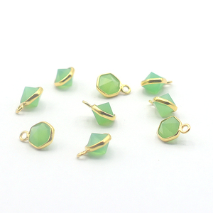 Calcédoine verte forme hexagonale lunette en argent sterling 925 pendentif plaqué or fabrication de bijoux faite à la main - Product Image 4