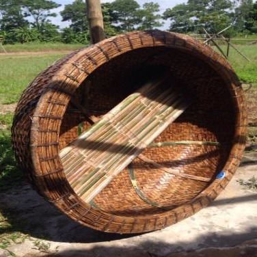 สีน้ำตาล