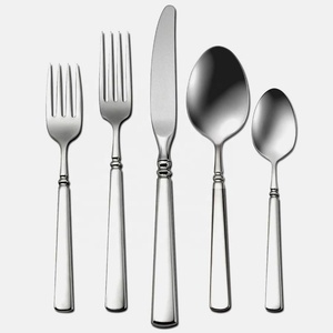 Ensemble de couverts en acier inoxydable de qualité supérieure ensemble de couverts à poignée conique et à bord rond Design royal pour la maison ou la table à manger d'hôtel - Product Image 6