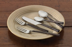 Juego de Cubiertos de Navidad con mango de diseño de bambú marrón de acero inoxidable, cubiertos portátiles de viaje al aire libre hechos a medida - Product Image 2