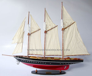 BATEAU MODÈLE EN BOIS PEINT ATLLANTIC Cadeau fantaisie artisanal - Product Image 3
