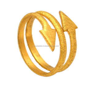 Anillo de Plata de Ley 925 hecho a mano, diseño personalizado con chapado en oro, joyería de moda de estilo clásico para regalo, fiesta o boda - Product Image 1
