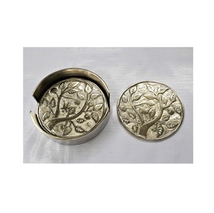 Ensemble de sous-verres à vin en métal, 6 sous-verres en Aluminium pour bar, café et bière - Product Image 1